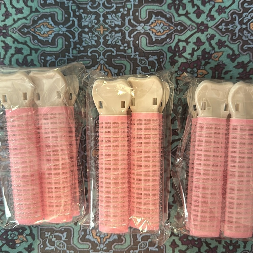 Volumizing pink Roller Curler Clips Qty: 6. New